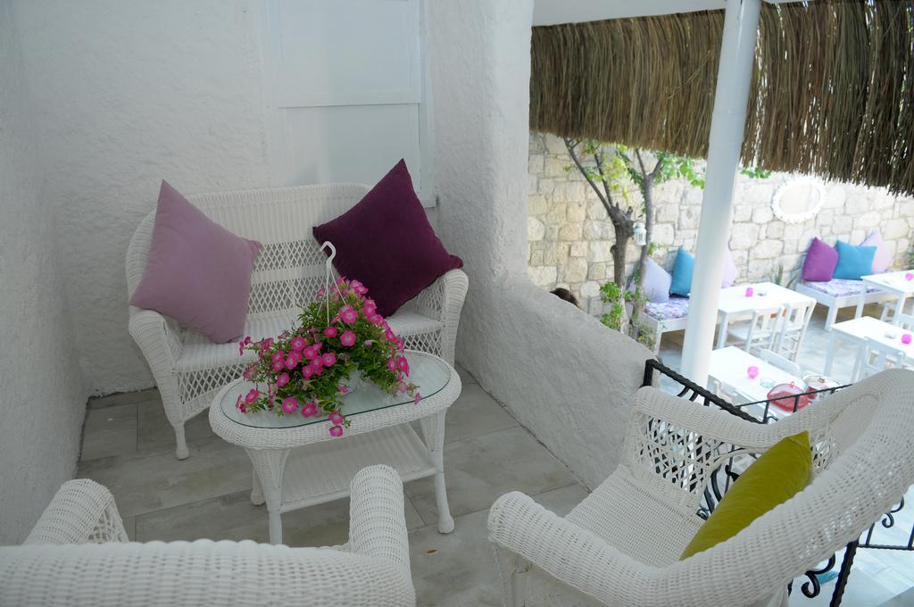 Alacati Alanur Otel Habitación foto